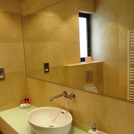 Luxury 6 Bedroom With Privet Pool In *